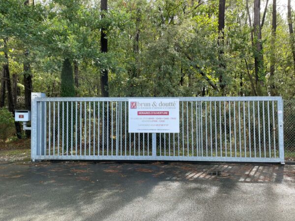 Portail Industriel battant galvanisé